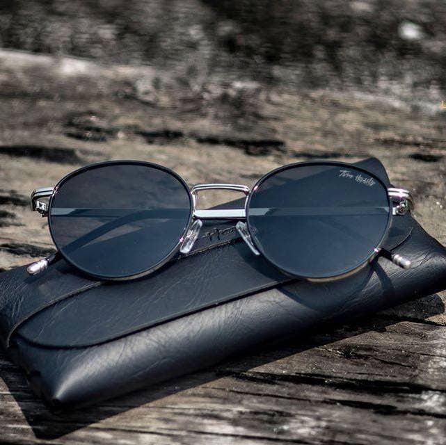 Tomhardy unisex sunglass 1915 by Tom Hardy – Rs1,200 | Lookscart Nepal